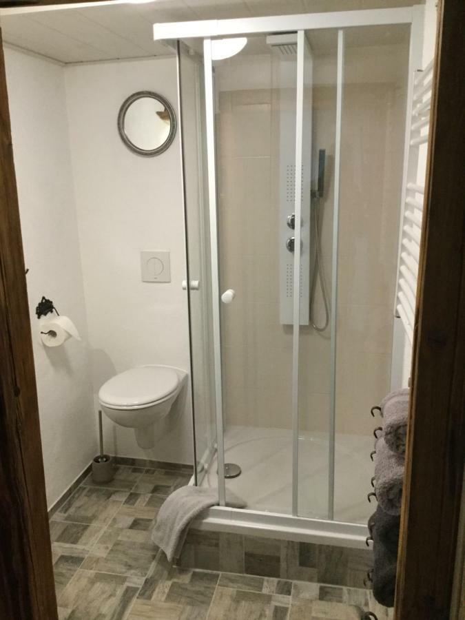 Ferienwohnung Schug Хомбург Екстериор снимка