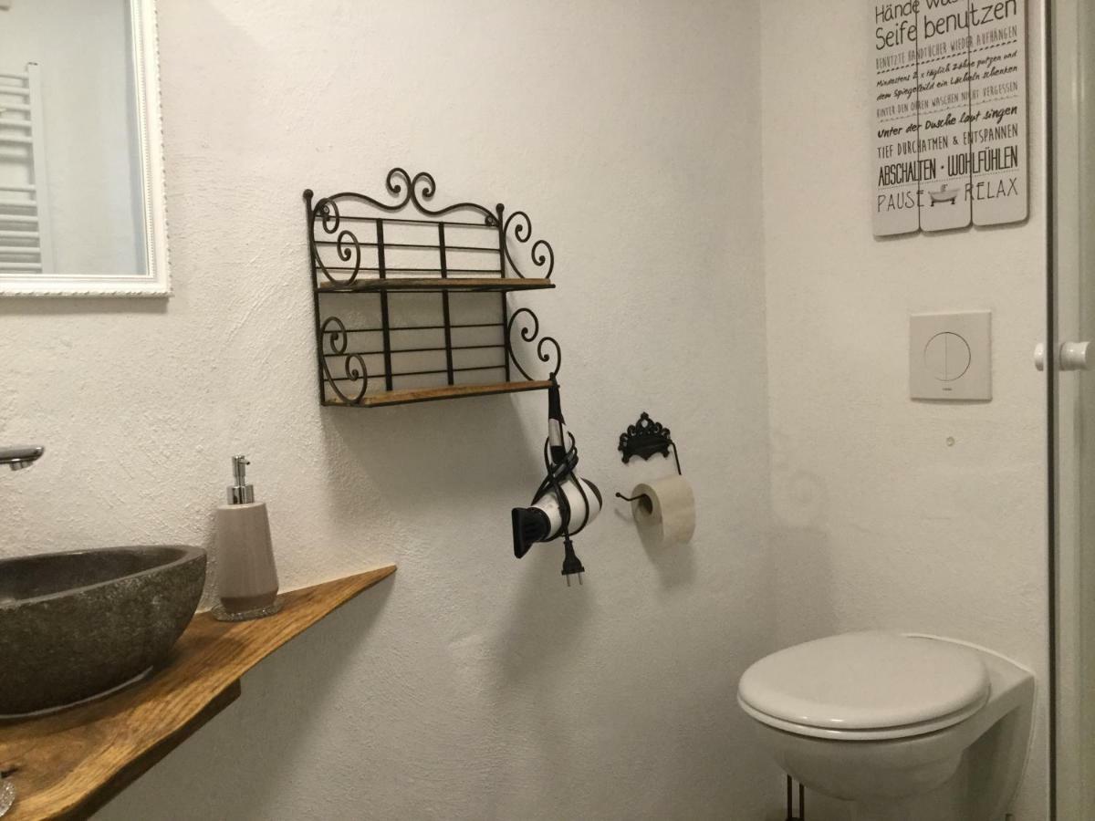 Ferienwohnung Schug Хомбург Екстериор снимка